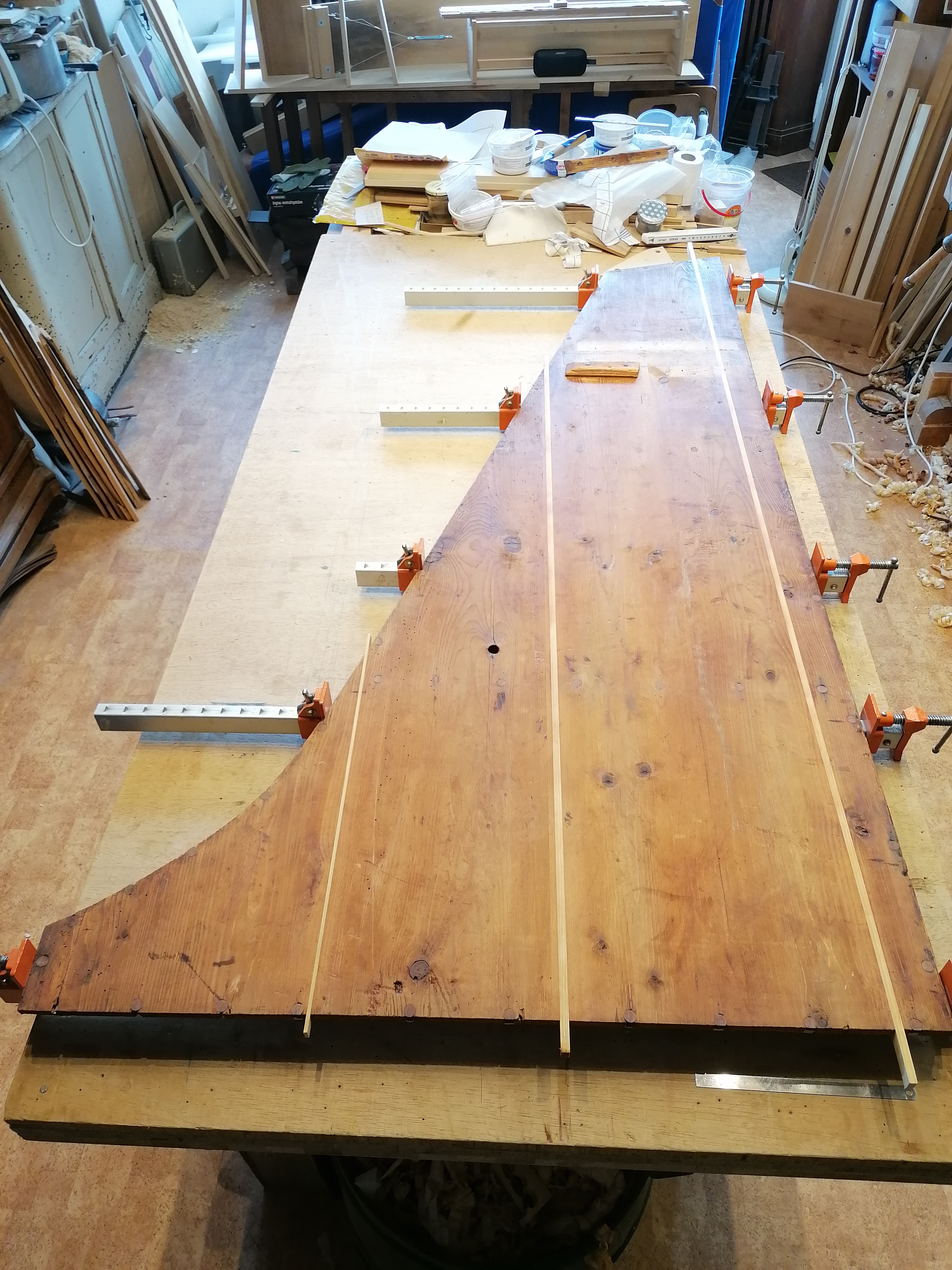 Resonanzboden in der Werkstatt